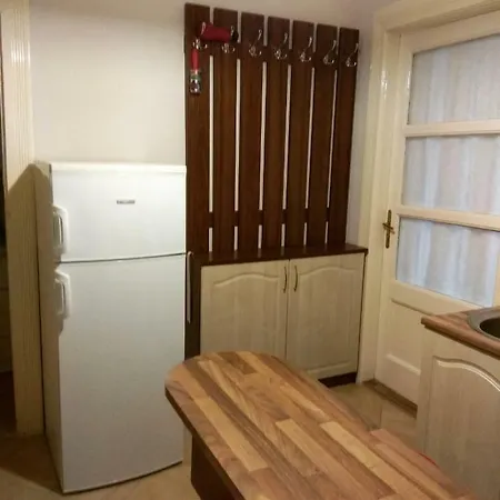 Rose Flat Apartment Budapest